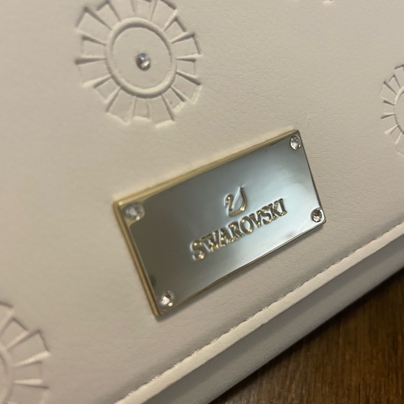 Swarovski Travel Wallet w/Wristlet Strap Winter White - Picture 4 of 11